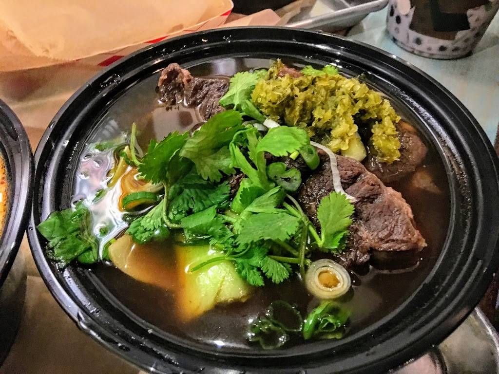 Class 302 | restaurant | 1945 17th St, Santa Ana, CA 92705, USA | 7146471598 OR +1 714-647-1598