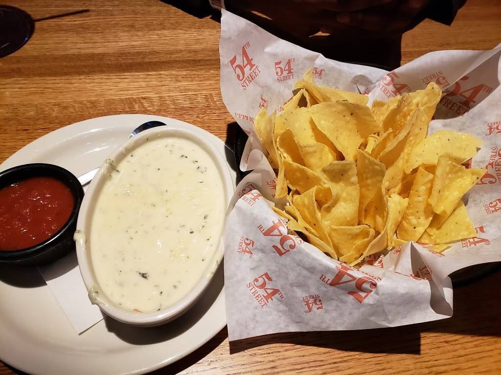 54th Street Grill & Bar | restaurant | 9251 NE Barry Rd, Kansas City, MO 64157, USA | 8167925489 OR +1 816-792-5489