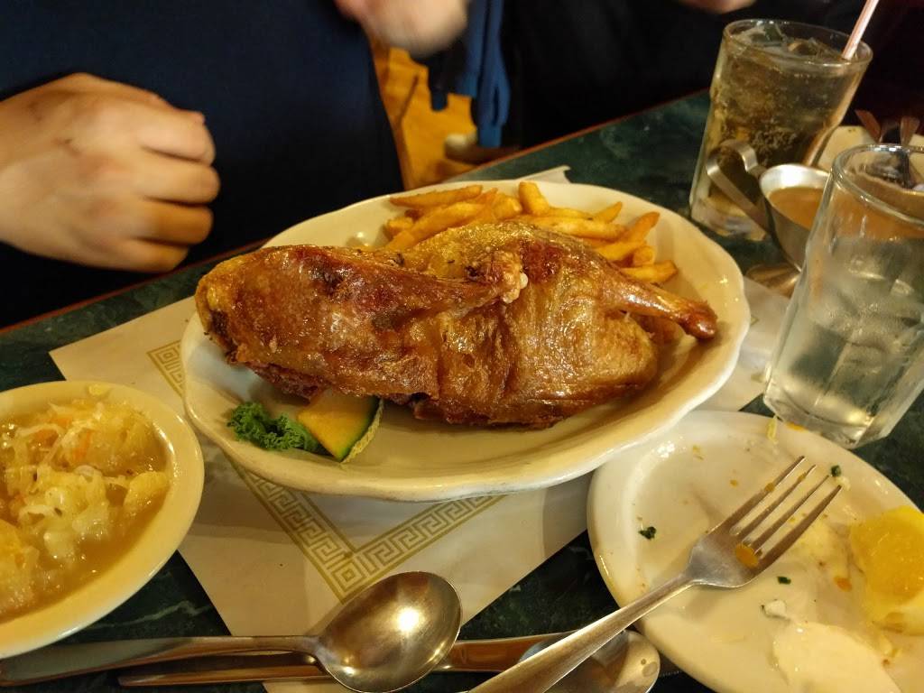 Old Town Restaurant | restaurant | 113 Stephen St, Lemont, IL 60439, USA | 6302577570 OR +1 630-257-7570