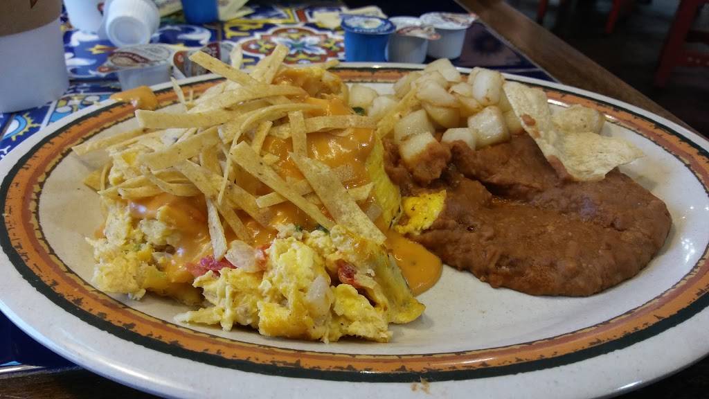 Rosas Café & Tortilla Factory | restaurant | 1720 Scott Blvd, Temple, TX 76504, USA | 2545310513 OR +1 254-531-0513