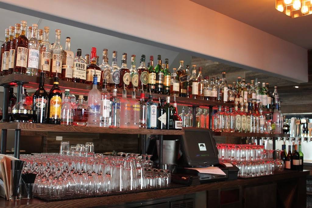 Steins | restaurant | 895 Villa St, Mountain View, CA 94041, USA | 6509639568 OR +1 650-963-9568