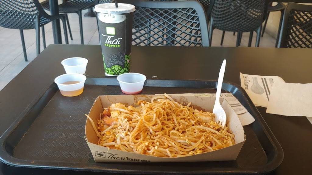 Thai Express | restaurant | 4620 Desserte Sud Laval (A-440) O, Laval, QC H7T 2Z8, Canada | 4506872555 OR +1 450-687-2555