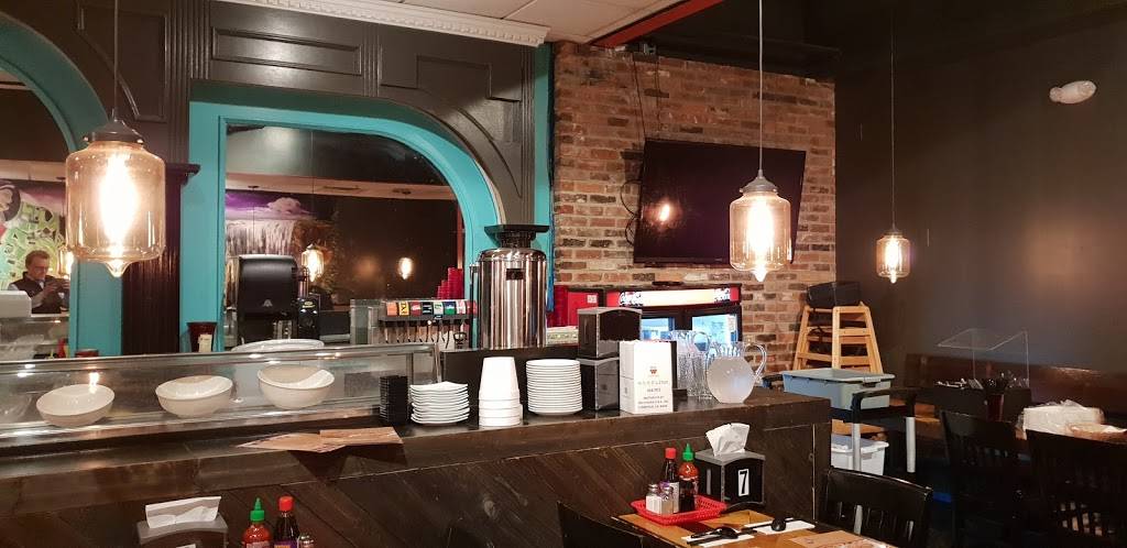 Pho On Main 2 | restaurant | 1200 W Main St, Peoria, IL 61606, USA | 3098391026 OR +1 309-839-1026