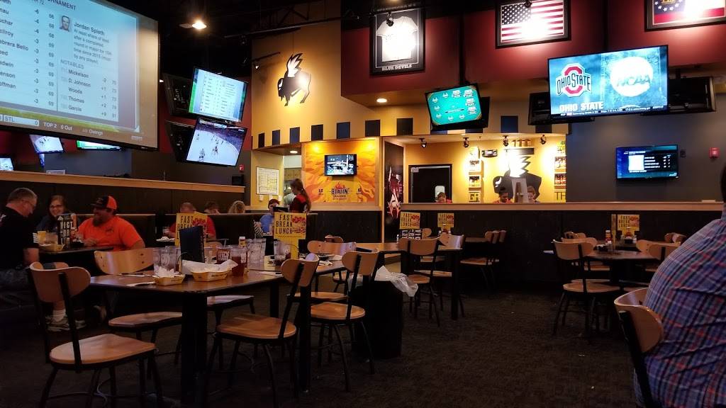 Buffalo Wild Wings | meal takeaway | 442 Northside Dr E, Statesboro, GA 30458, USA | 9122439260 OR +1 912-243-9260