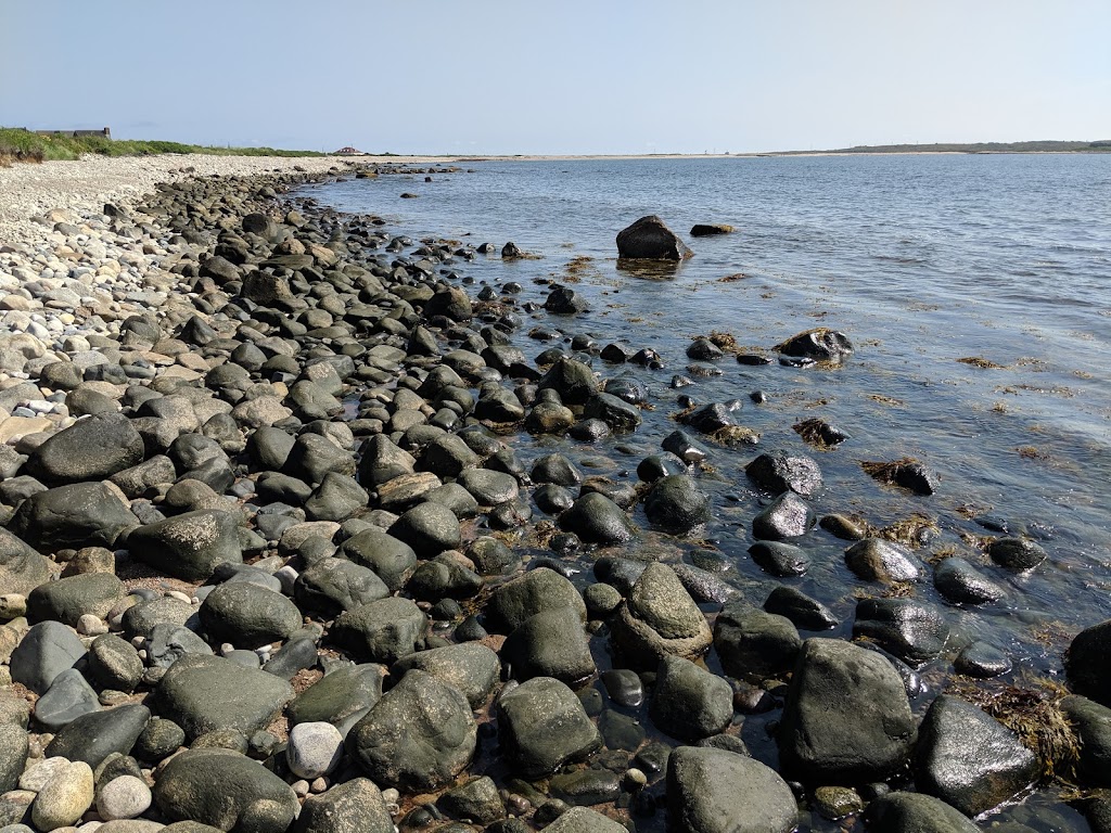 Cuttyhunk Fishing Club | restaurant | 1 Road to the Landing, Cuttyhunk, MA 02713, USA | 5089970858 OR +1 508-997-0858