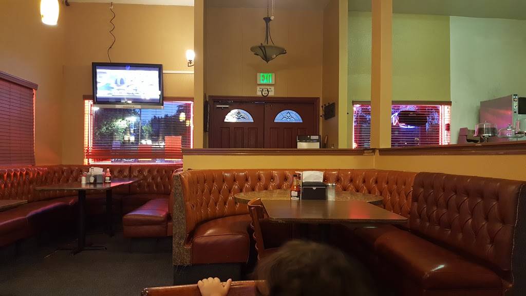 Docs QIn Pit Shop | restaurant | 2650, 421 Maze Blvd, Modesto, CA 95351, USA | 2095237427 OR +1 209-523-7427