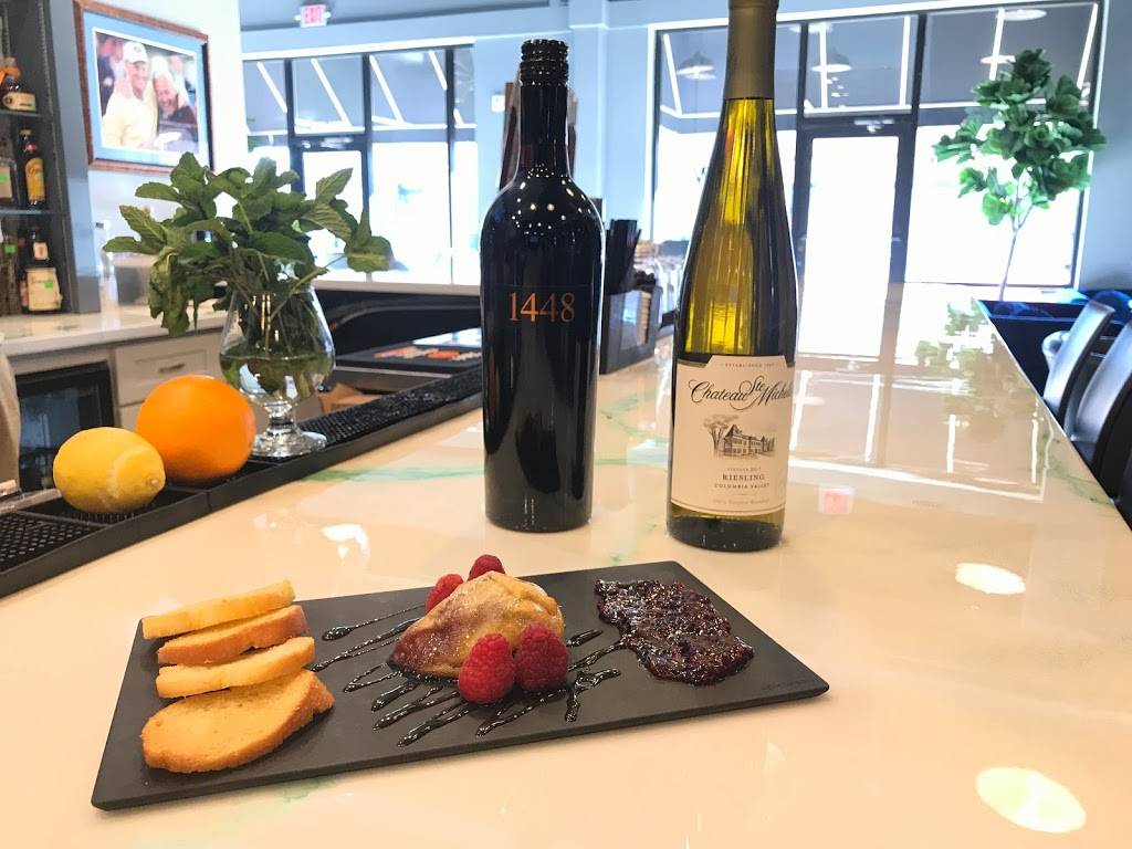 Rounds Golf & Lounge | restaurant | 6801 Parker Farm Dr, Wilmington, NC 28403, USA | 9108393006 OR +1 910-839-3006