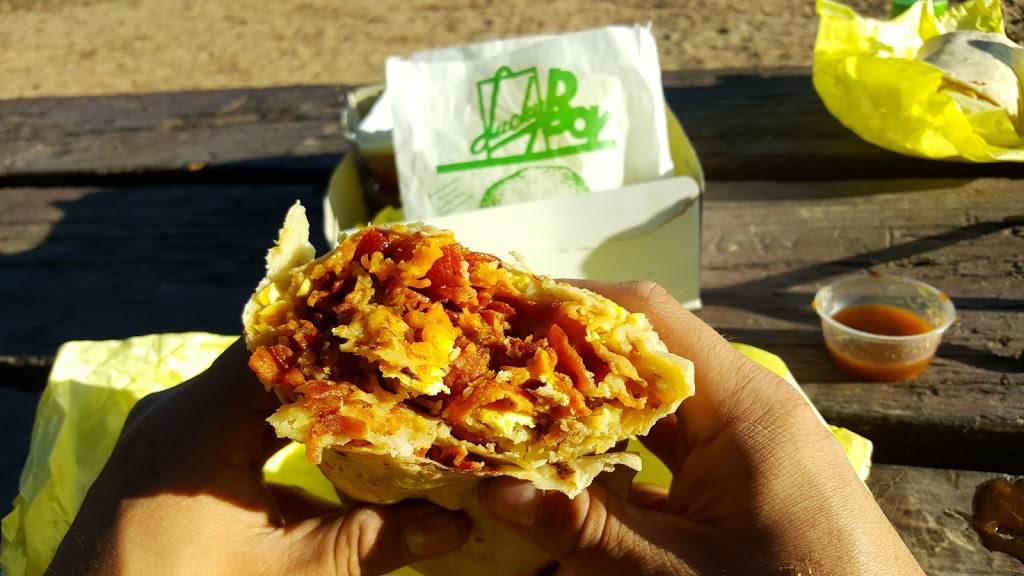 Lucky Boy | meal takeaway | 640 S Arroyo Pkwy, Pasadena, CA 91105, USA | 6267930120 OR +1 626-793-0120