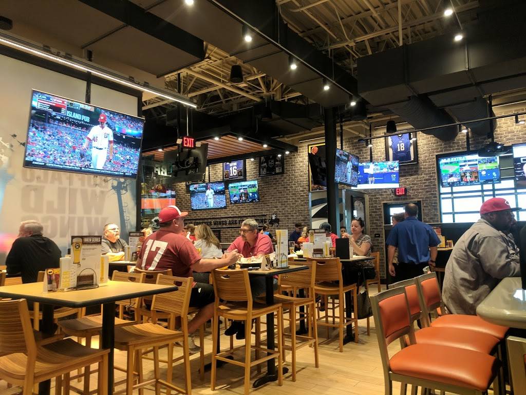 Buffalo Wild Wings | meal takeaway | 3316 Coffee Rd, Bakersfield, CA 93308, USA | 6615873830 OR +1 661-587-3830