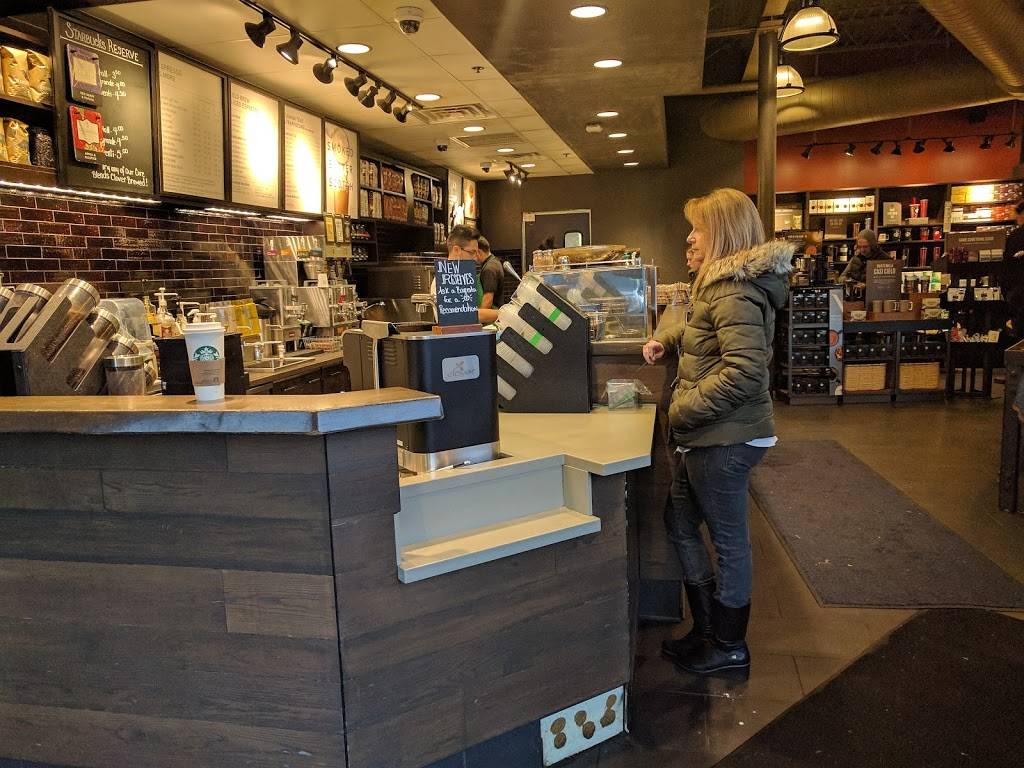 Starbucks | cafe | 2015 Merrick Rd, Merrick, NY 11566, USA | 5163797467 OR +1 516-379-7467