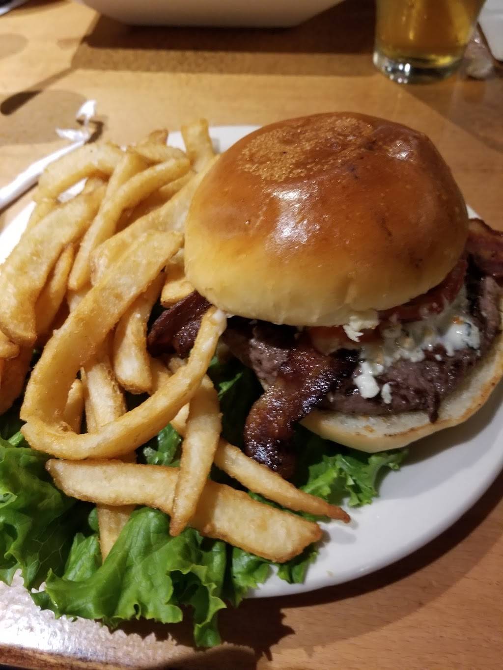 Roosters Brewing Company and Restaurant | restaurant | 748 Heritage Park Blvd, Layton, UT 84041, USA | 8017749330 OR +1 801-774-9330