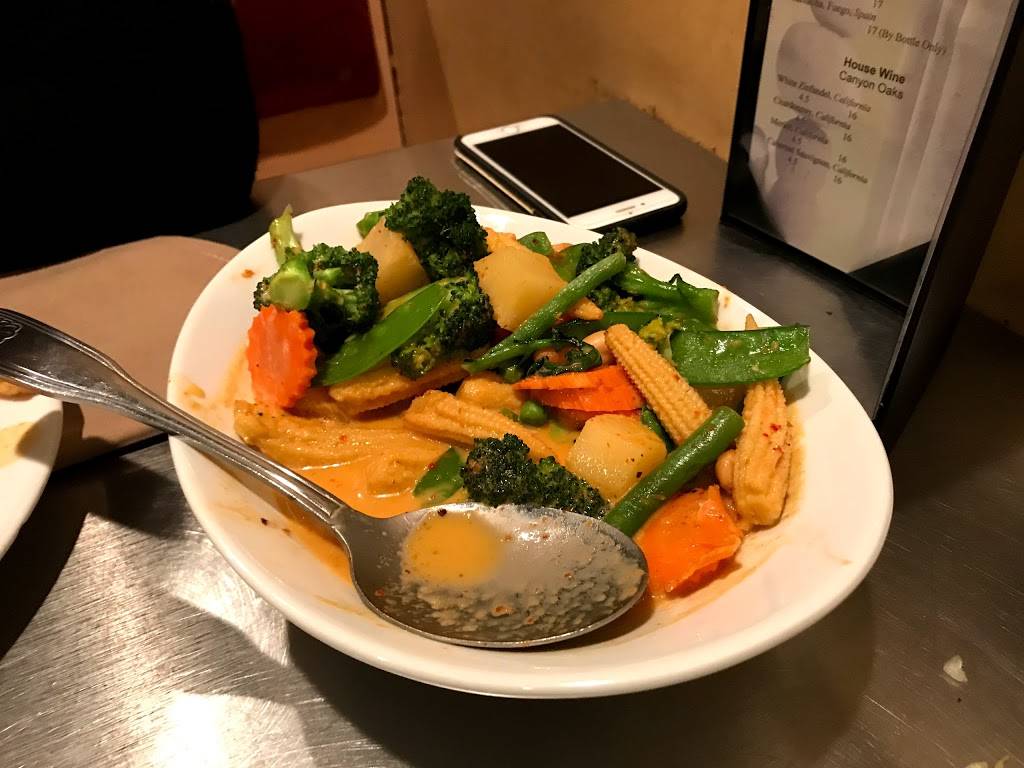Thai Place | restaurant | 50 Boston Turnpike, Shrewsbury, MA 01545, USA | 5084253595 OR +1 508-425-3595