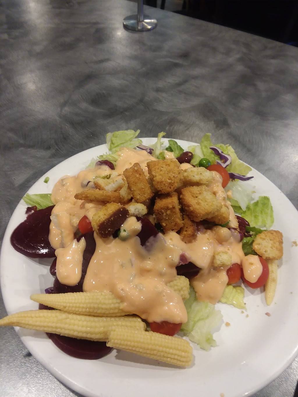 Round Table Clubhouse | meal delivery | 2808 McMurray Dr, Anderson, CA 96007, USA | 5303652747 OR +1 530-365-2747