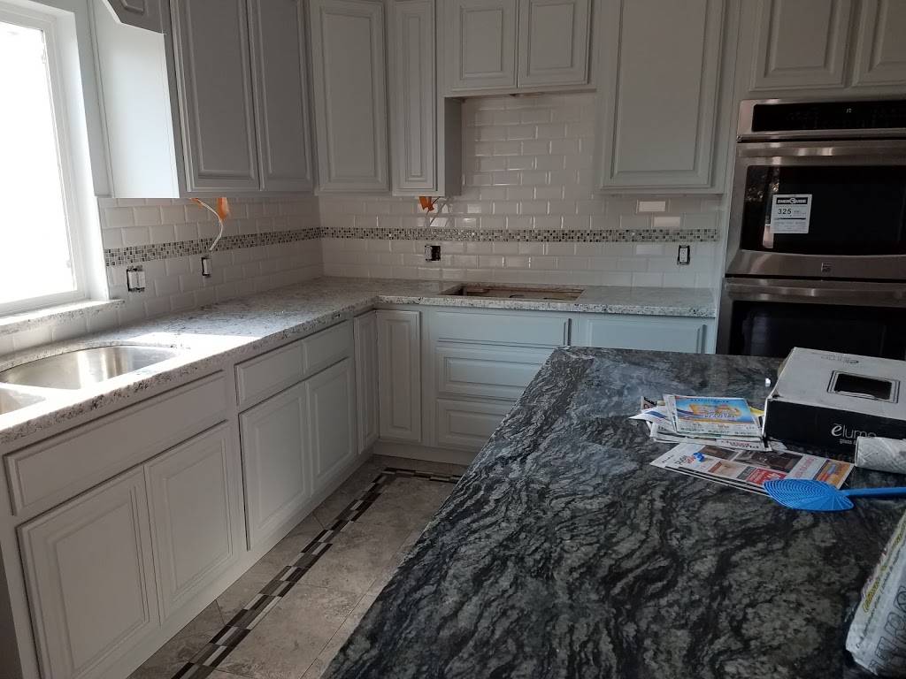 Creative Roofing | restaurant | 1020 Taber St, Broderick, CA 95605, USA | 9163728728 OR +1 916-372-8728