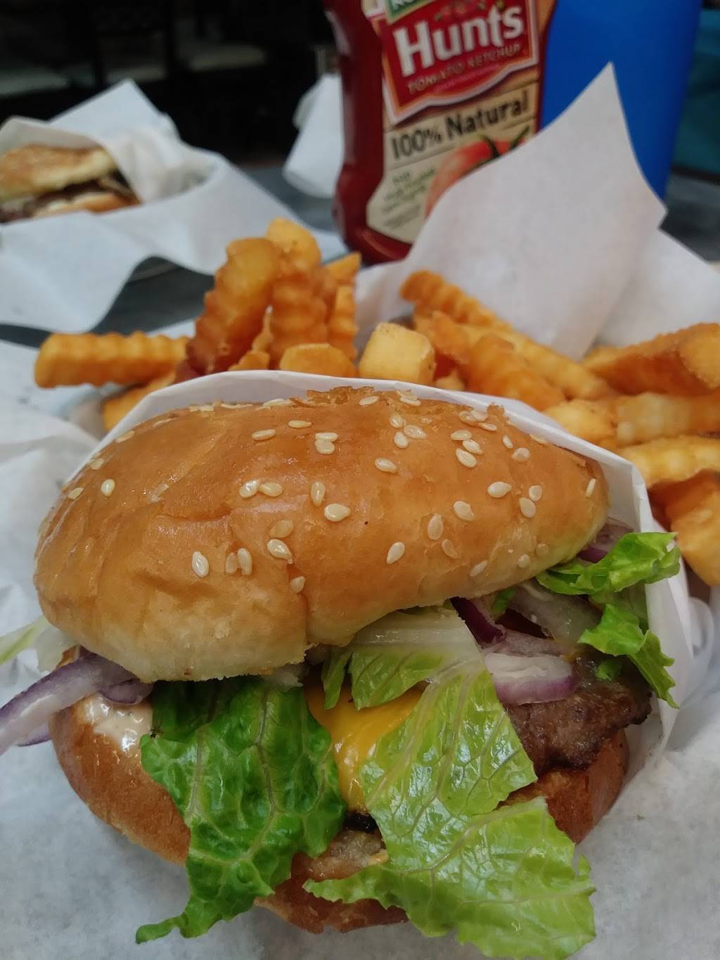 63rd Market & Grill | restaurant | 6300 NE St James Rd, Vancouver, WA 98663, USA | 3606936678 OR +1 360-693-6678