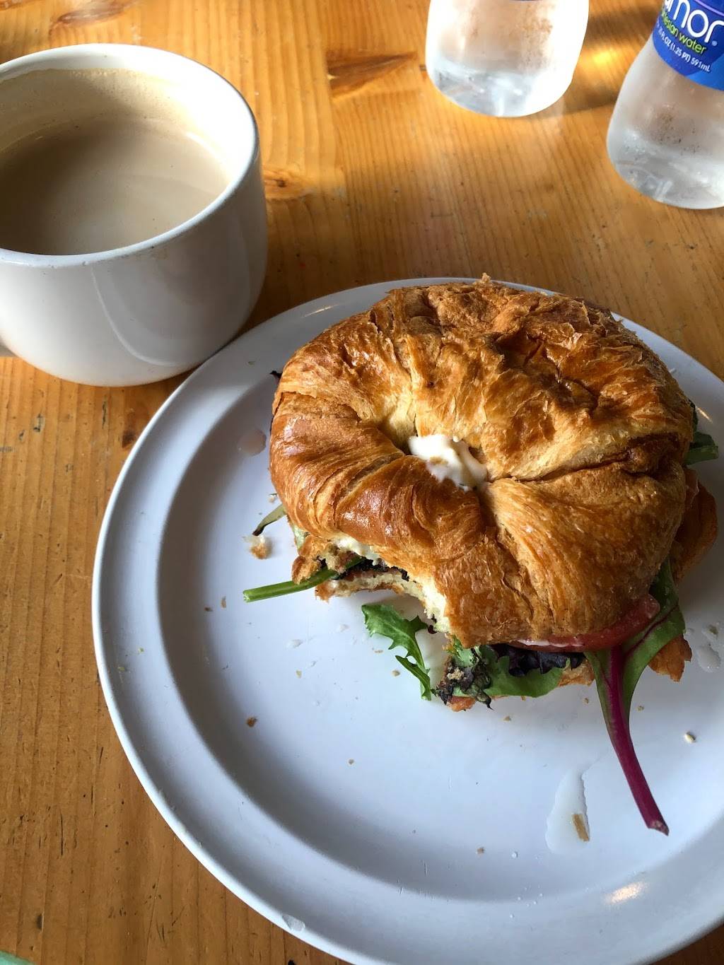 Monkey Monkey Coffee and Tea | cafe | 4641 S Carrollton Ave, New Orleans, LA 70119, USA | 5043244899 OR +1 504-324-4899