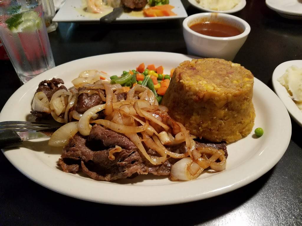 Caridad & Louie | restaurant | 1660 E Gun Hill Rd, Bronx, NY 10469, USA | 7188623939 OR +1 718-862-3939