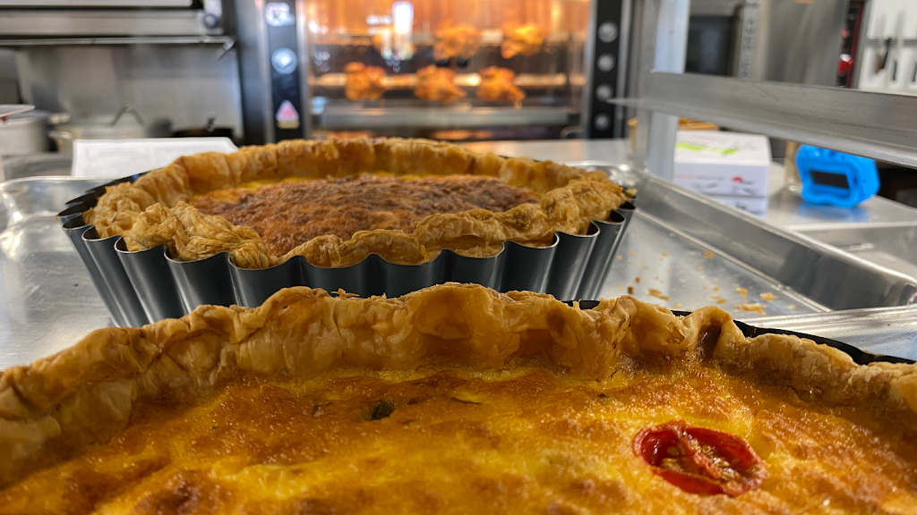 French Rotisserie Café | restaurant | 44489 Town Center Way Ste G, Palm Desert, CA 92260, USA | 7608487684 OR +1 760-848-7684