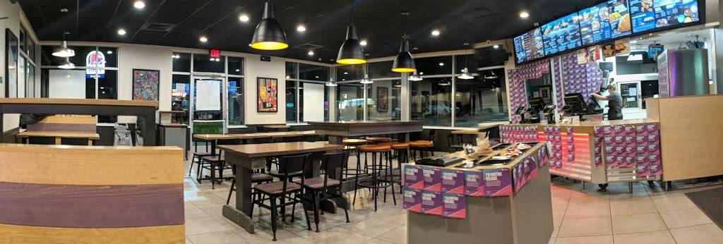 Taco Bell | meal takeaway | 16300 SE McLoughlin Blvd, Milwaukie, OR 97267, USA | 5036548877 OR +1 503-654-8877