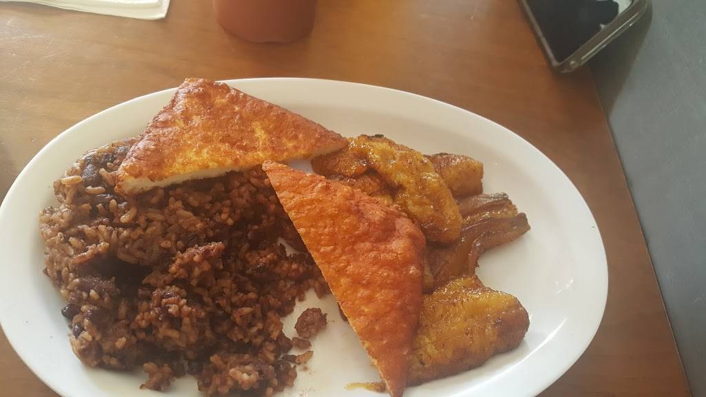 Mis Tamales | restaurant | 2613 Oliver Dr, Hayward, CA 94545, USA | 5107859130 OR +1 510-785-9130