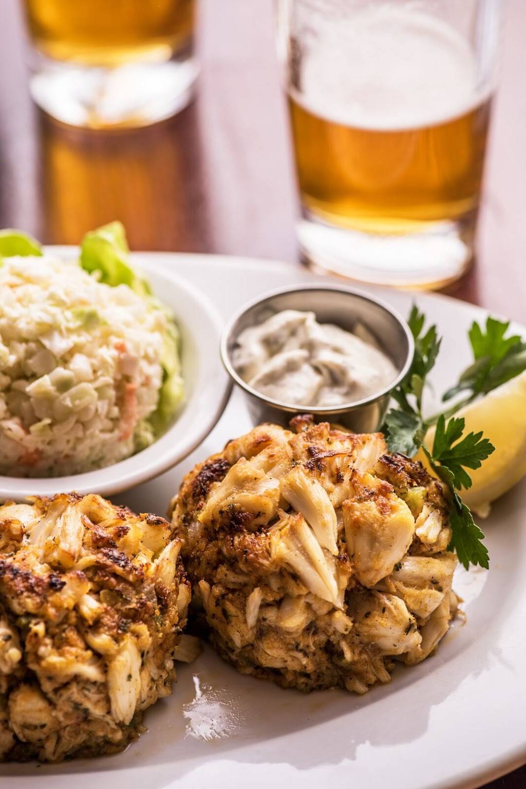 Ditkas Pittsburgh | restaurant | 1 Robinson Plaza, Pittsburgh, PA 15205, USA | 4127221555 OR +1 412-722-1555