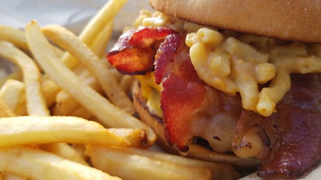 Heretic Brewing Company | restaurant | 1052 Horizon Dr, Fairfield, CA 94533, USA | 7073894573 OR +1 707-389-4573