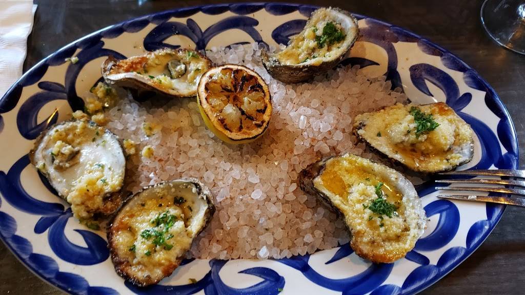 Willie Gs Seafood | restaurant | 1640 W Loop S, Houston, TX 77027, USA | 7138407190 OR +1 713-840-7190