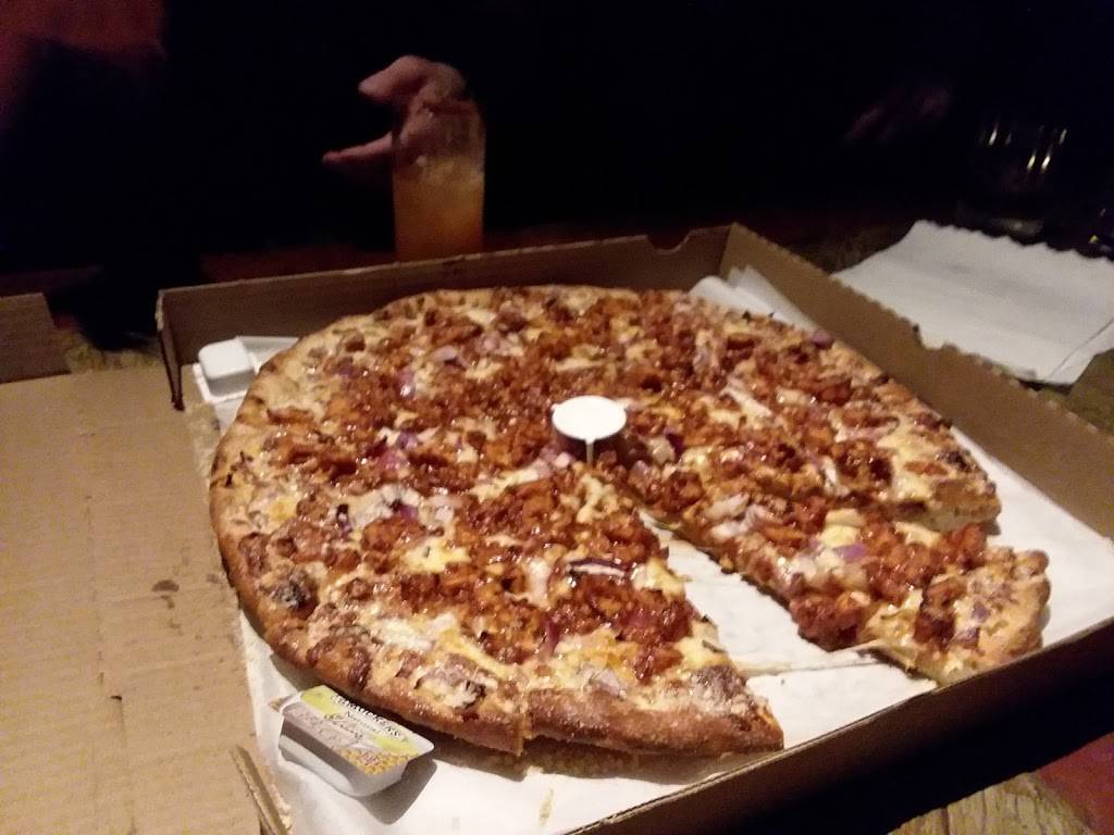 Edisons Pizza Kitchen | restaurant | 2365 Professor Ave, Cleveland, OH 44113, USA | 2162984484 OR +1 216-298-4484