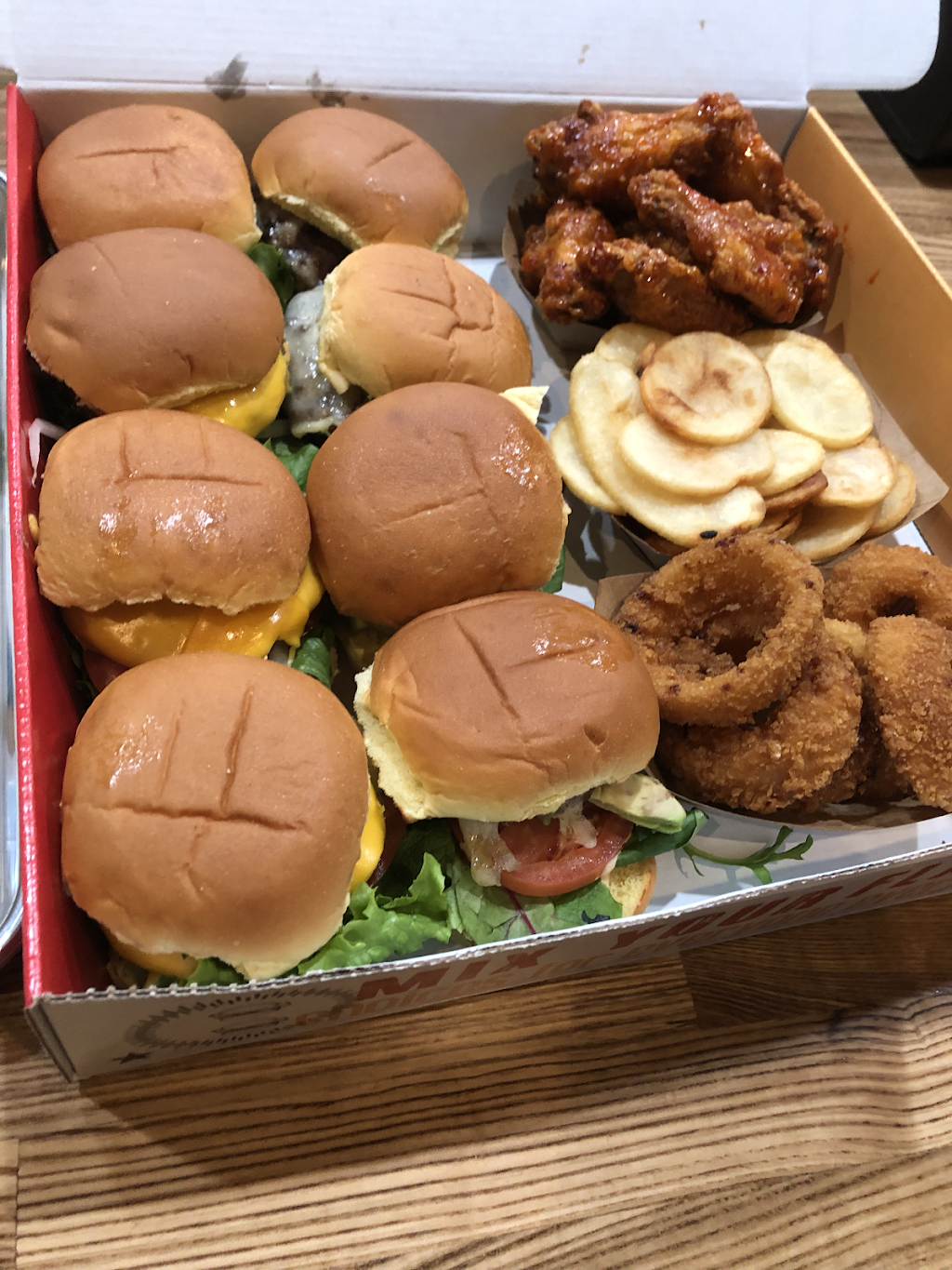 Burgerim | restaurant | 9601 N Tryon St Suite F, Charlotte, NC 28262, USA | 9802372432 OR +1 980-237-2432