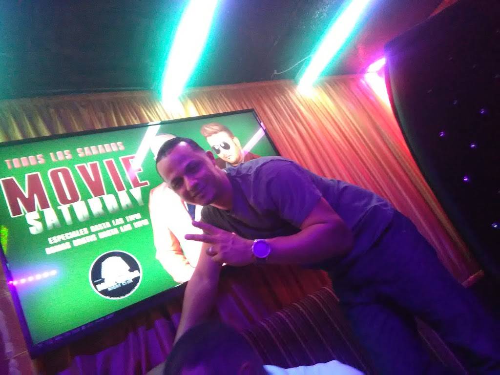 Makumba Restaurant Bar Lounge and Outdoor | restaurant | 4501 Castor Ave, Philadelphia, PA 19124, USA | 2673467800 OR +1 267-346-7800