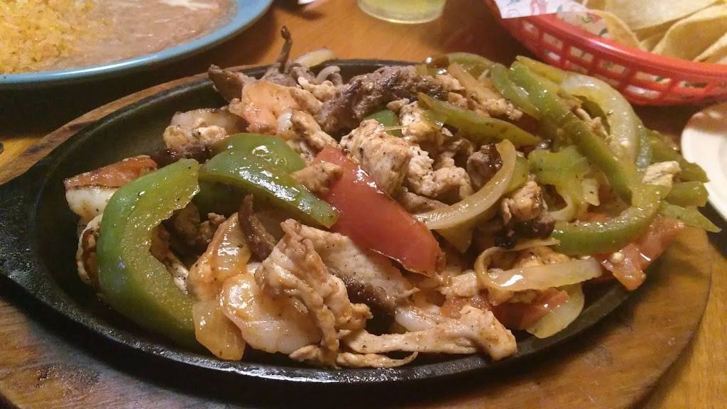 Fiesta Mexicana Restaurant | restaurant | 2465 US-43, Lawrenceburg, TN 38464, USA | 9318291101 OR +1 931-829-1101