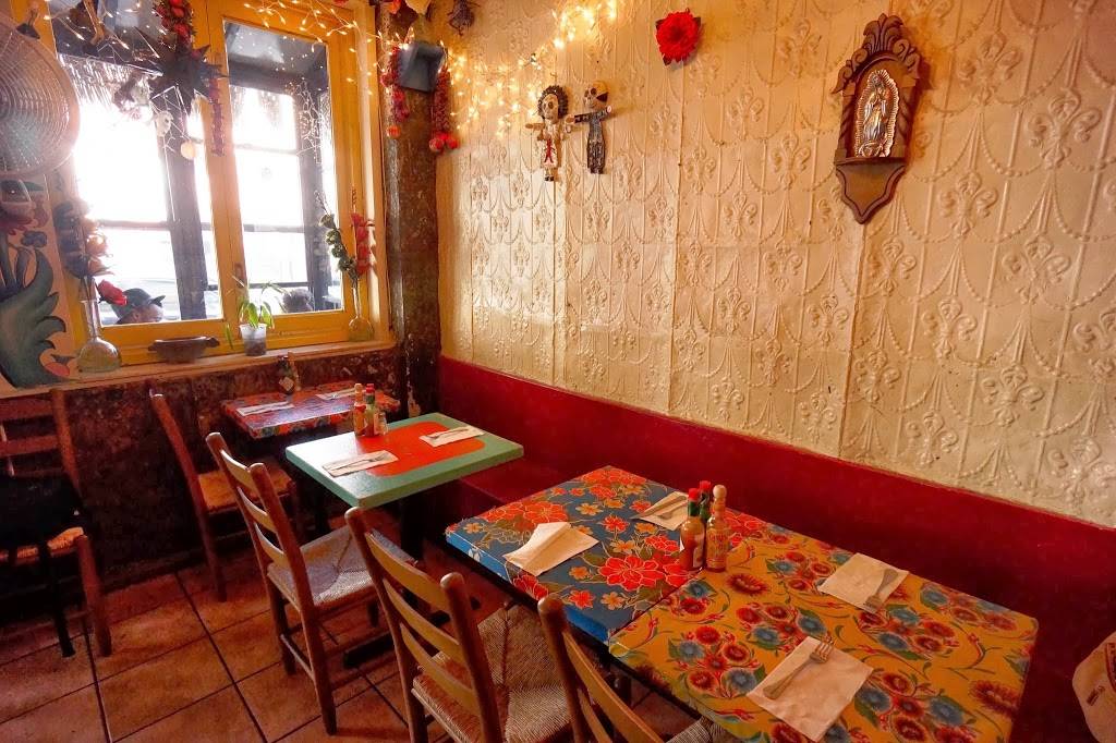Pequeña | restaurant | 86 S Portland Ave, Brooklyn, NY 11217, USA | 7186430000 OR +1 718-643-0000