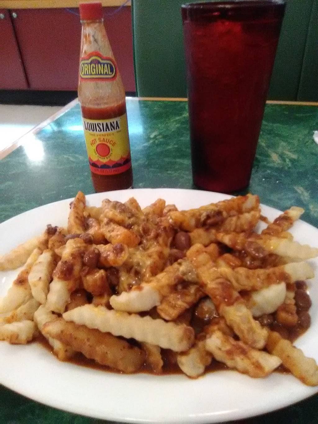 Steele Family Restaurant | restaurant | 113 W Main St, Steele, MO 63877, USA | 5736952252 OR +1 573-695-2252