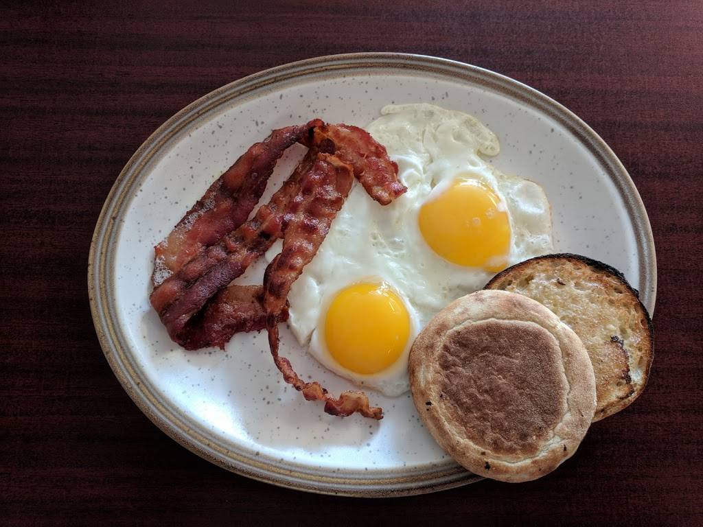 Fresh Start Diner | restaurant | 8126 Main St, Garrettsville, OH 44231, USA | 3305272700 OR +1 330-527-2700