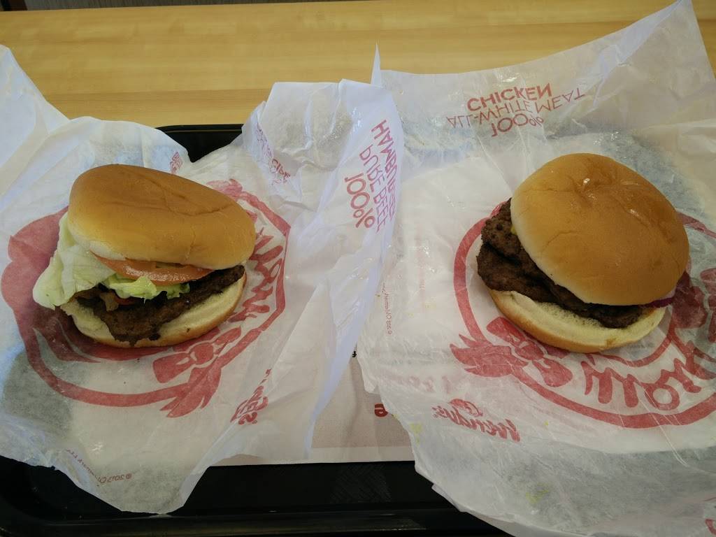 Wendys | restaurant | 2280 Randall Rd, Carpentersville, IL 60110, USA | 8475519694 OR +1 847-551-9694