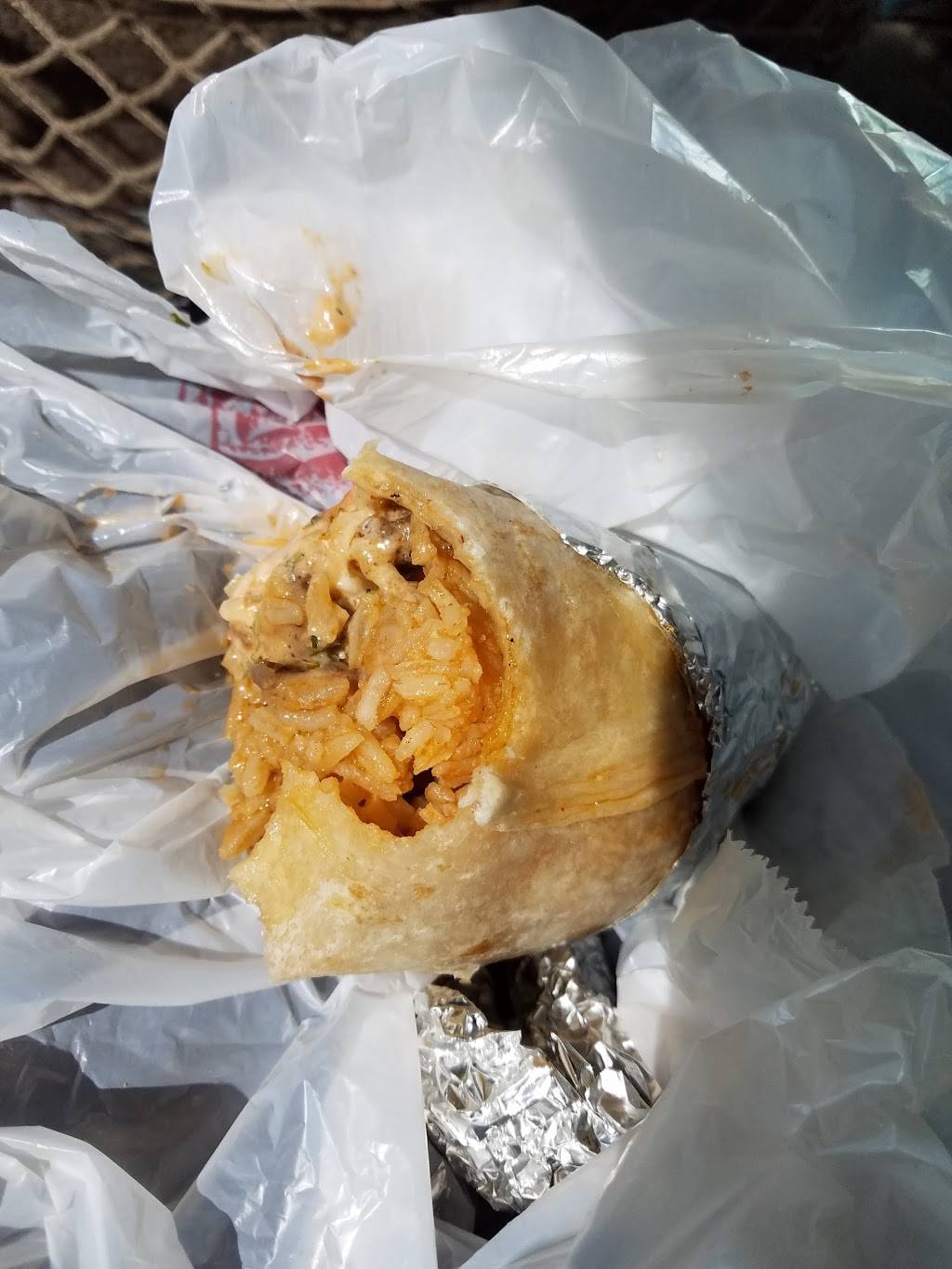 La Casa De Esther | restaurant | 4925 Sisk Rd, Salida, CA 95368, USA | 2095458080 OR +1 209-545-8080