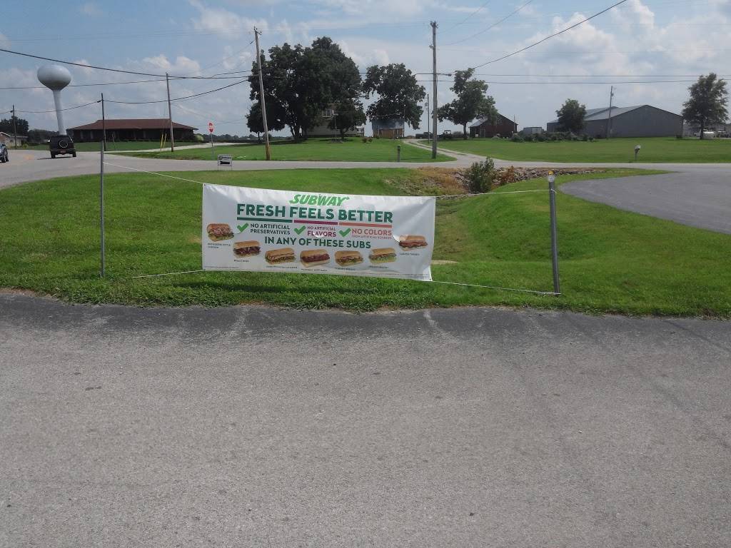 Subway | restaurant | 720 S Washington St, Bunker Hill, IL 62014, USA | 6185856880 OR +1 618-585-6880