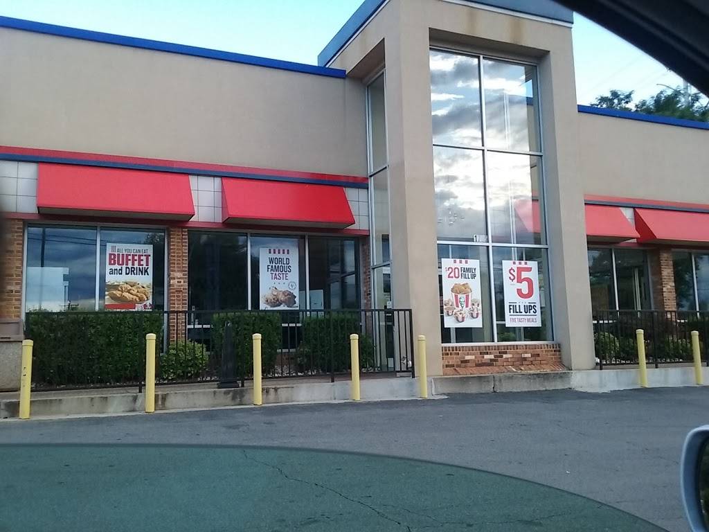 KFC | restaurant | 1705 N, Emmet St N, Charlottesville, VA 22901, USA | 4342955158 OR +1 434-295-5158