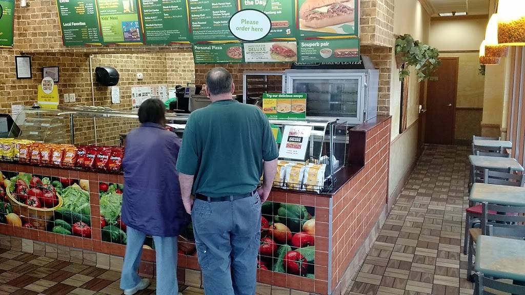 Subway | restaurant | Free State Shopping Ctr, 15480 Annapolis Rd Ste 212, Bowie, MD 20715, USA | 3018059214 OR +1 301-805-9214
