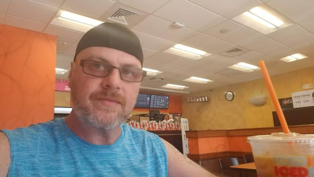 Subway | restaurant | 72 Bridge St, Naugatuck, CT 06770, USA | 2037237201 OR +1 203-723-7201