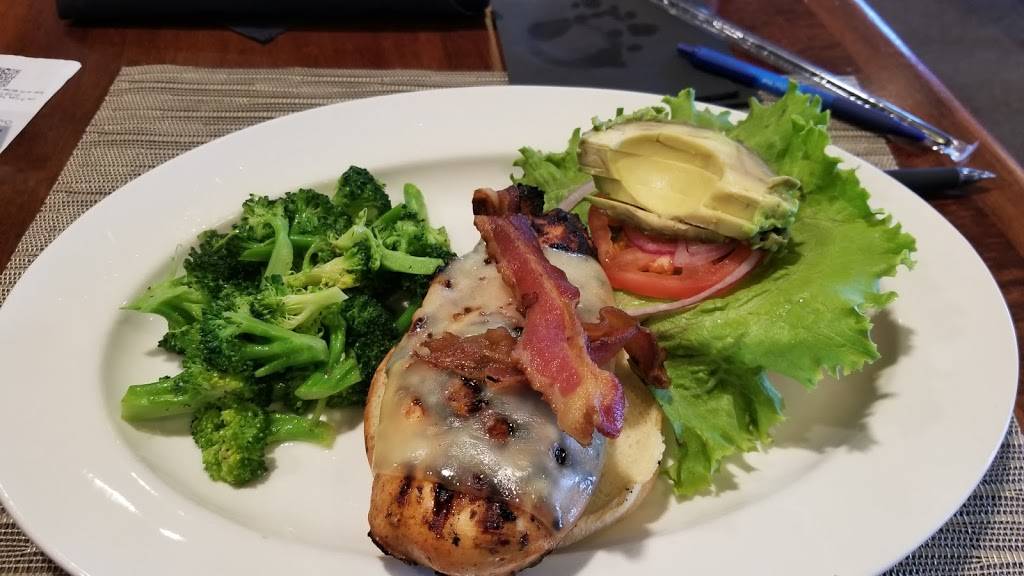 Sam Sneads Tavern | restaurant | 8540 Commerce Centre Dr #3132, Port St. Lucie, FL 34986, USA | 7728716850 OR +1 772-871-6850