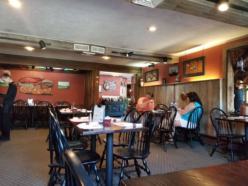 Apple Valley Family Restaurant | restaurant | 104 US-6, Milford, PA 18337, USA | 5702966831 OR +1 570-296-6831