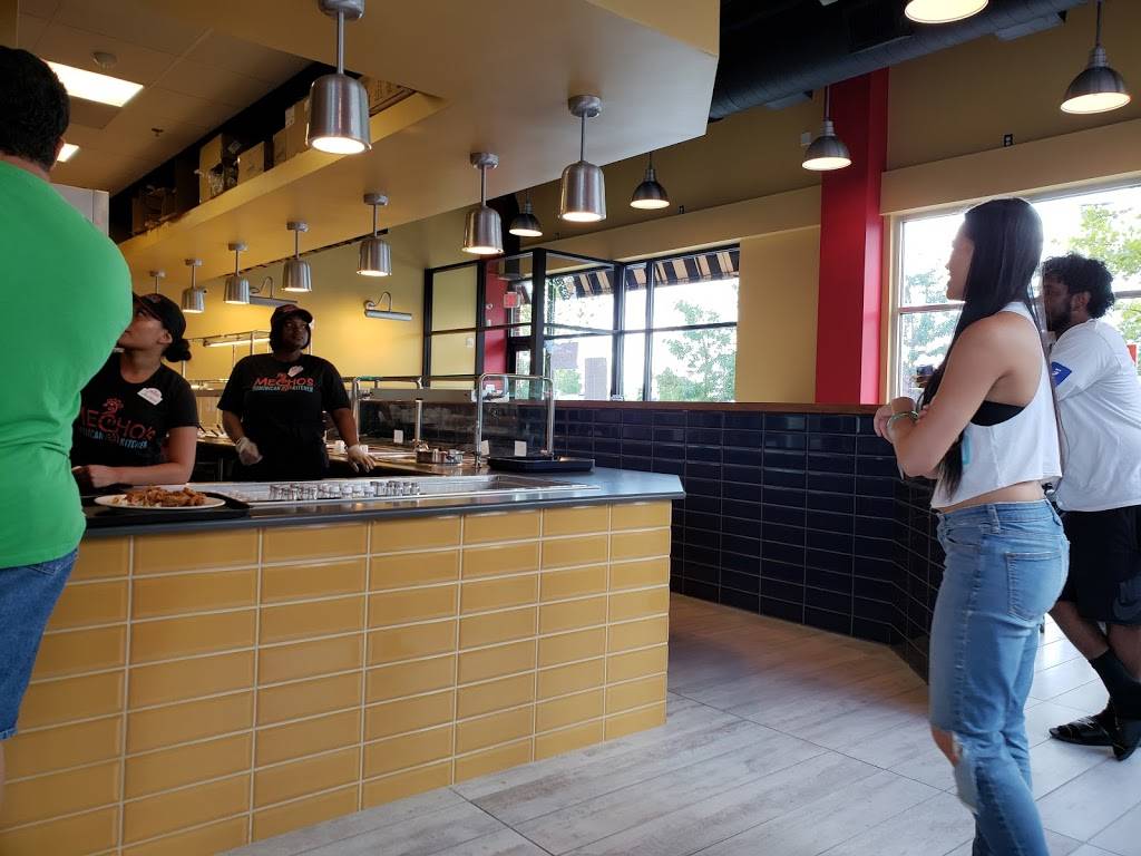 Mecho’s Dominican Kitchen | restaurant | 2450 Market St NE, Washington, DC 20018, USA | 2026294847 OR +1 202-629-4847