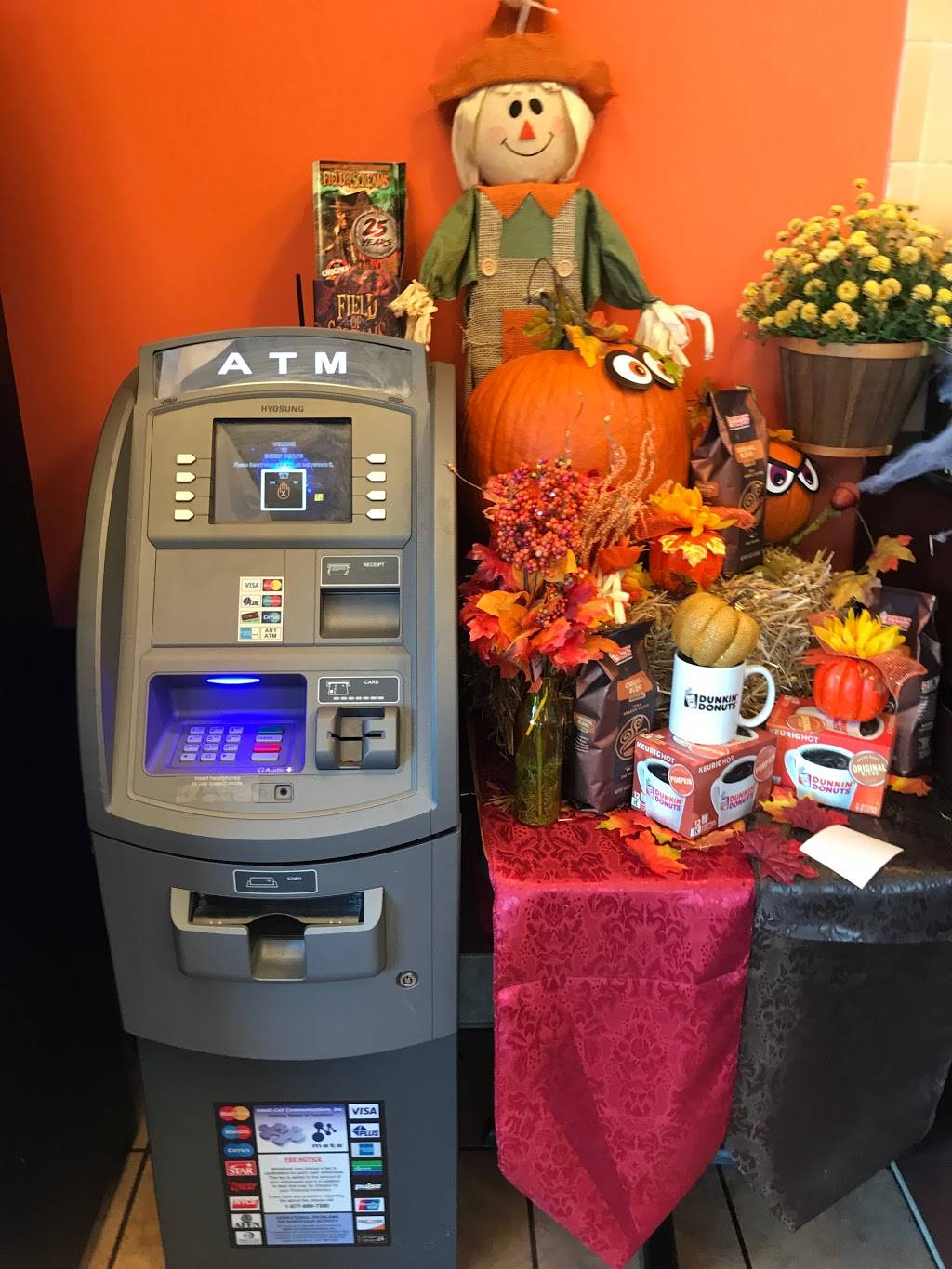 Dunkin | cafe | 2364 MacArthur Rd, Whitehall, PA 18052, USA | 6104334800 OR +1 610-433-4800