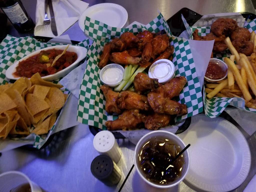 Small Bar Matthews | restaurant | 4320 Potter Rd, Stallings, NC 28104, USA | 7047699656 OR +1 704-769-9656