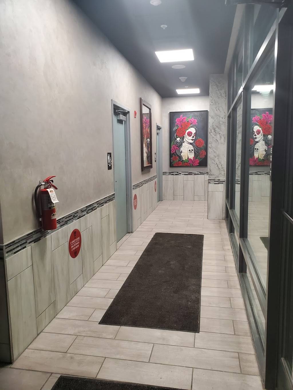 Los Mariachis | restaurant | 9898 University Blvd Suite 90, Moon Twp, PA 15108, USA | 4123297333 OR +1 412-329-7333