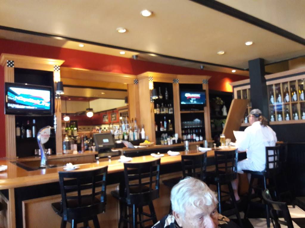 Marias Italian Kitchen | restaurant | 3537 E Foothill Blvd, Pasadena, CA 91107, USA | 6263512080 OR +1 626-351-2080