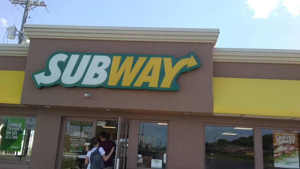 Subway | meal takeaway | 315 Southwest Blvd, Kansas City, KS 66103, USA | 9133842939 OR +1 913-384-2939