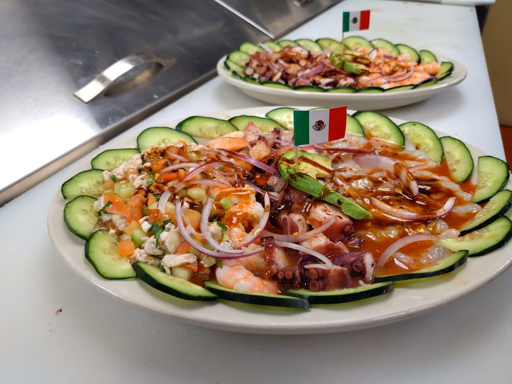 Mariscos La Lomita, Seafood & Sushi #2 | restaurant | 2590 S Maryland Pkwy, Las Vegas, NV 89109, USA | 7024761040 OR +1 702-476-1040