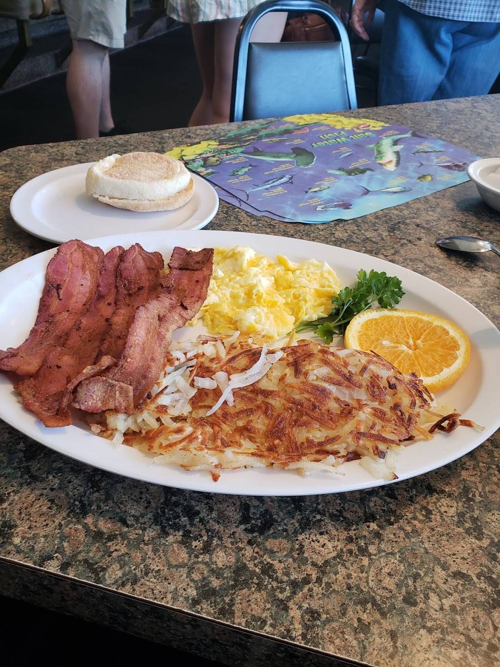 Mossmans Westchester Coffee Shop | cafe | 1819 30th St, Bakersfield, CA 93301, USA | 6613252287 OR +1 661-325-2287